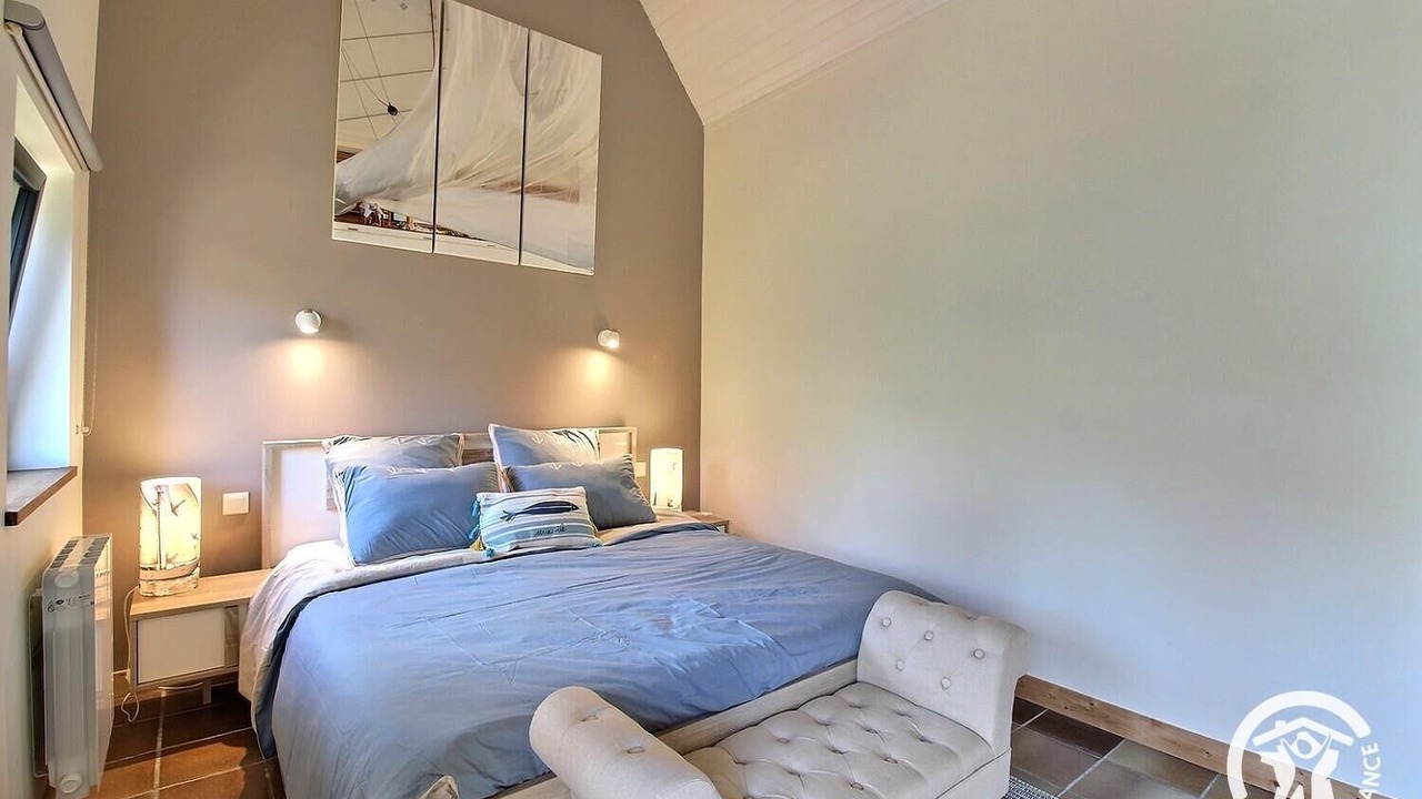 Photo of Bedroom in Trevou-Treguignec