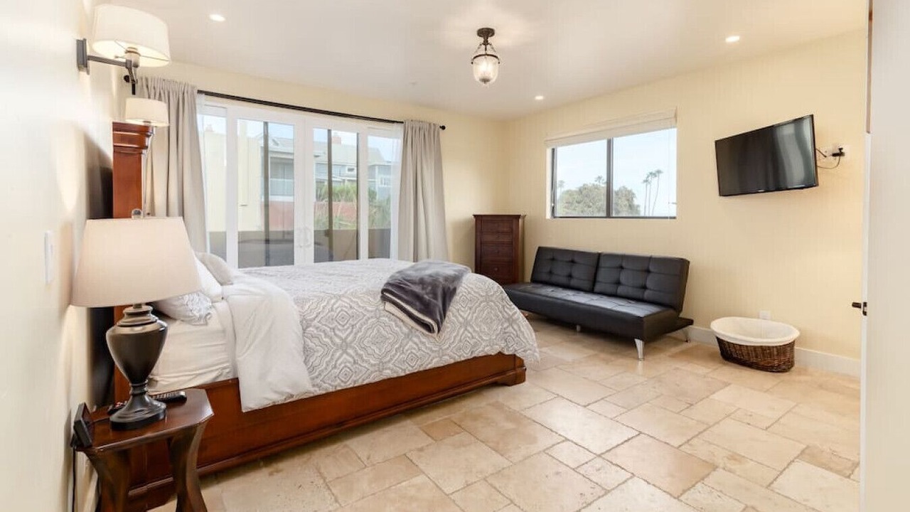 Photo of Bedroom in Westside Santa Cruz