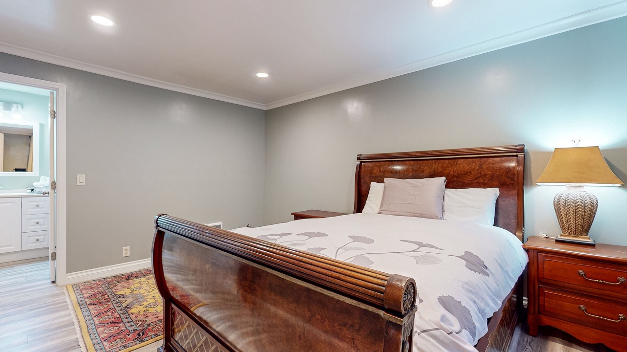 Photo of Bedroom in Snoqualmie