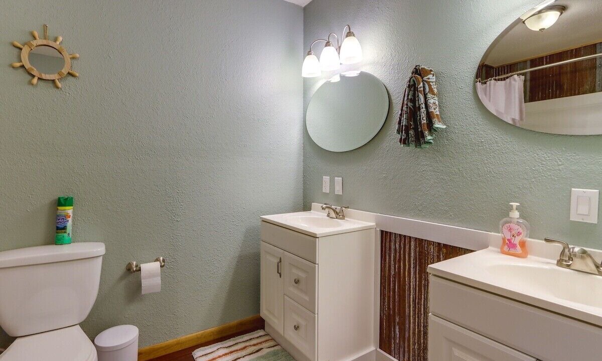 Photo of Bathroom in Pittsburg