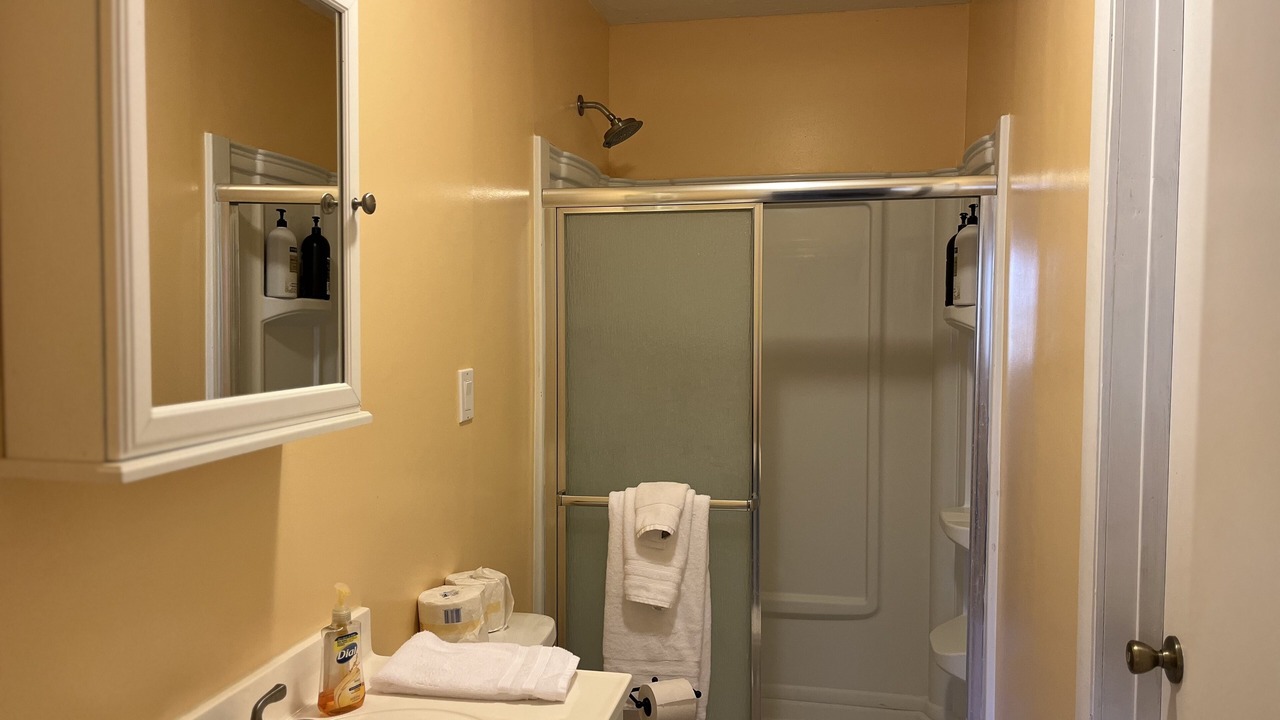 Photo of Bathroom in Pittsburg