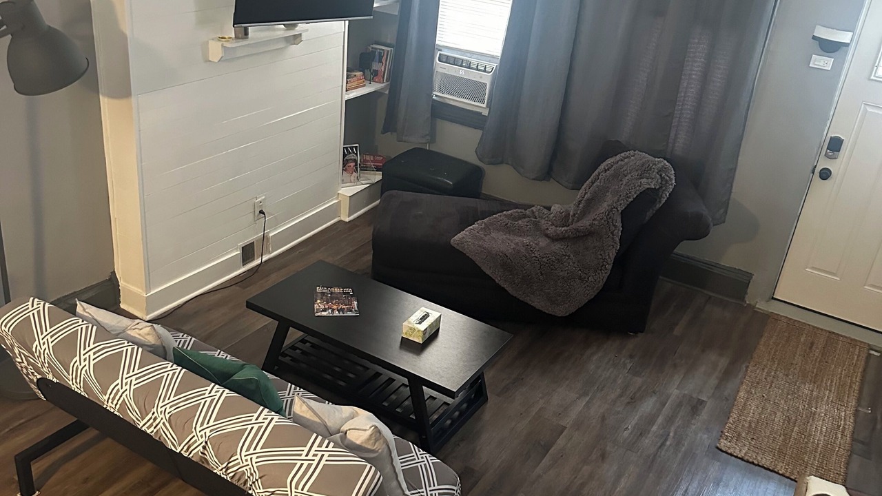 Photo of Livingroom in Point Breeze