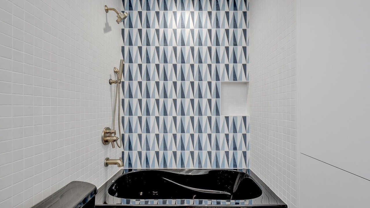 Photo of Bathroom in Chestnut