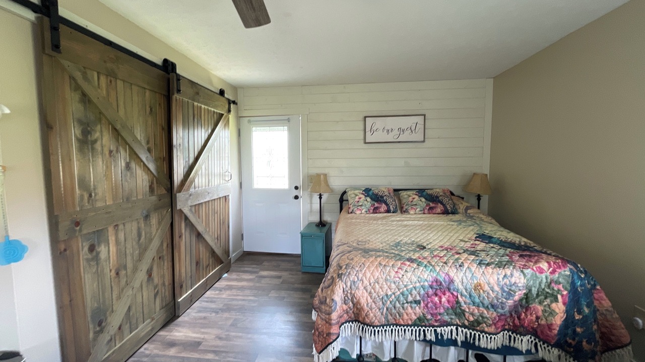 Photo of Bedroom in Middleburg