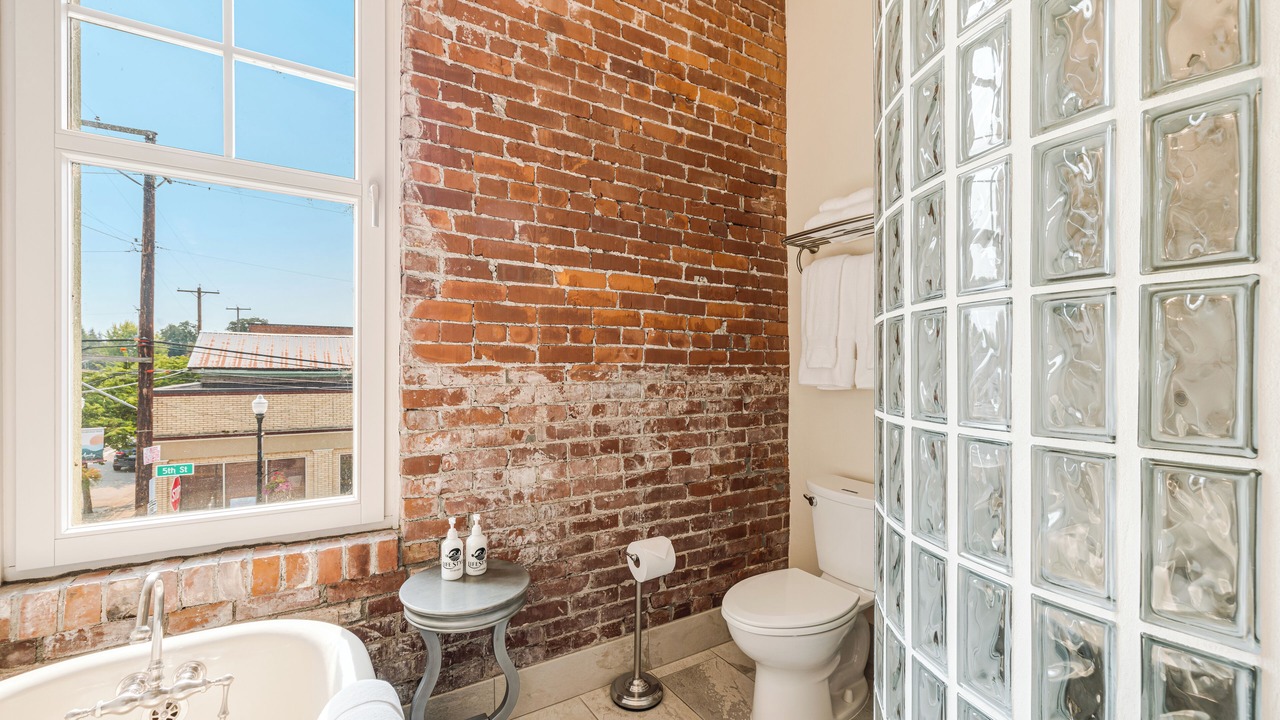 Photo of Bathroom in Amity