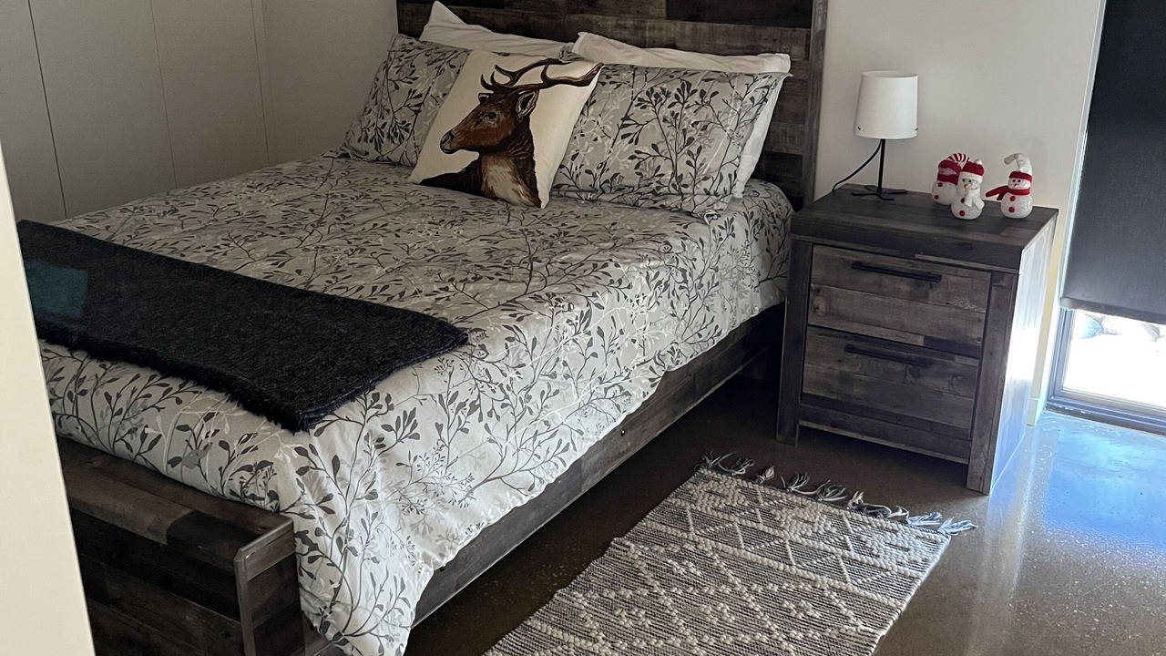Photo of Bedroom in Onanole