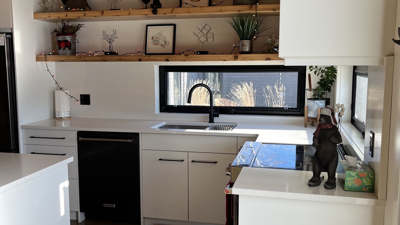 Photo of Kitchen in Onanole
