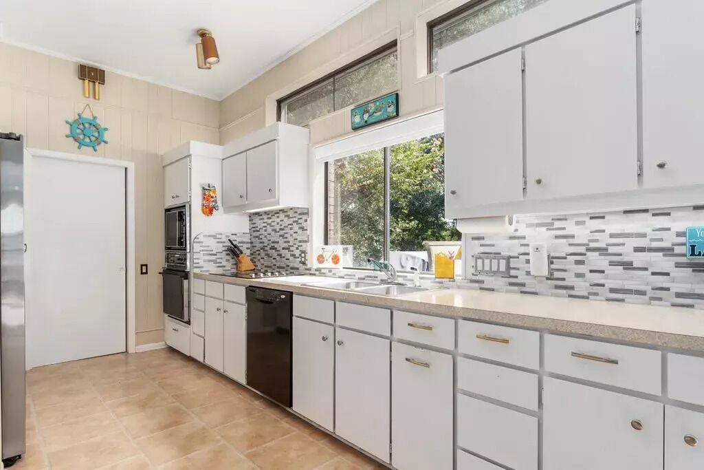 Photo of Kitchen in Leisure Land
