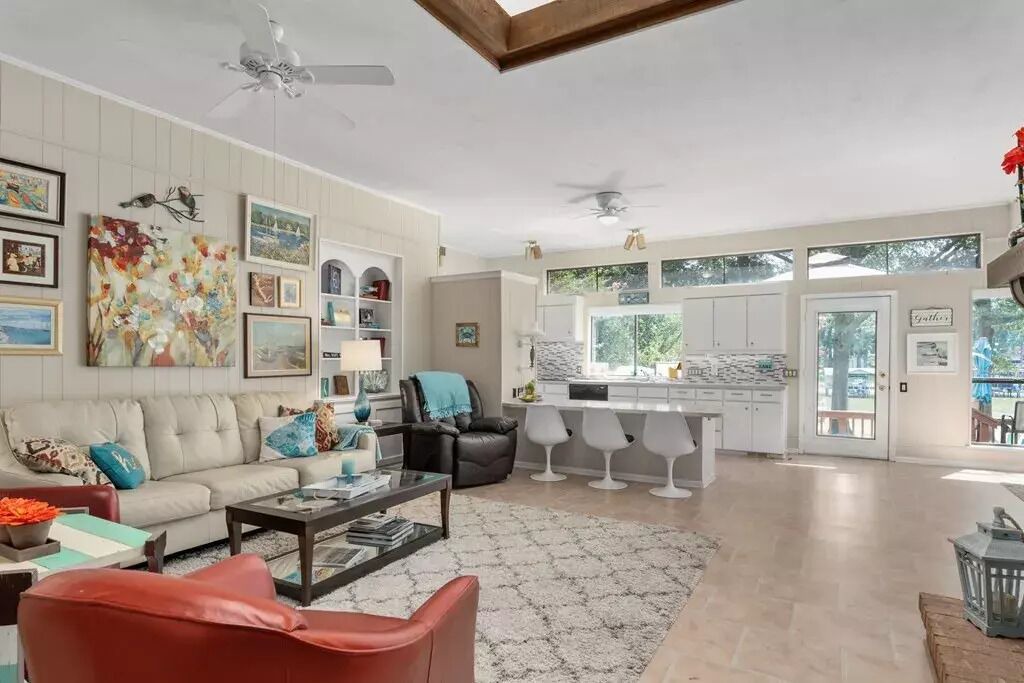 Photo of Livingroom in Leisure Land