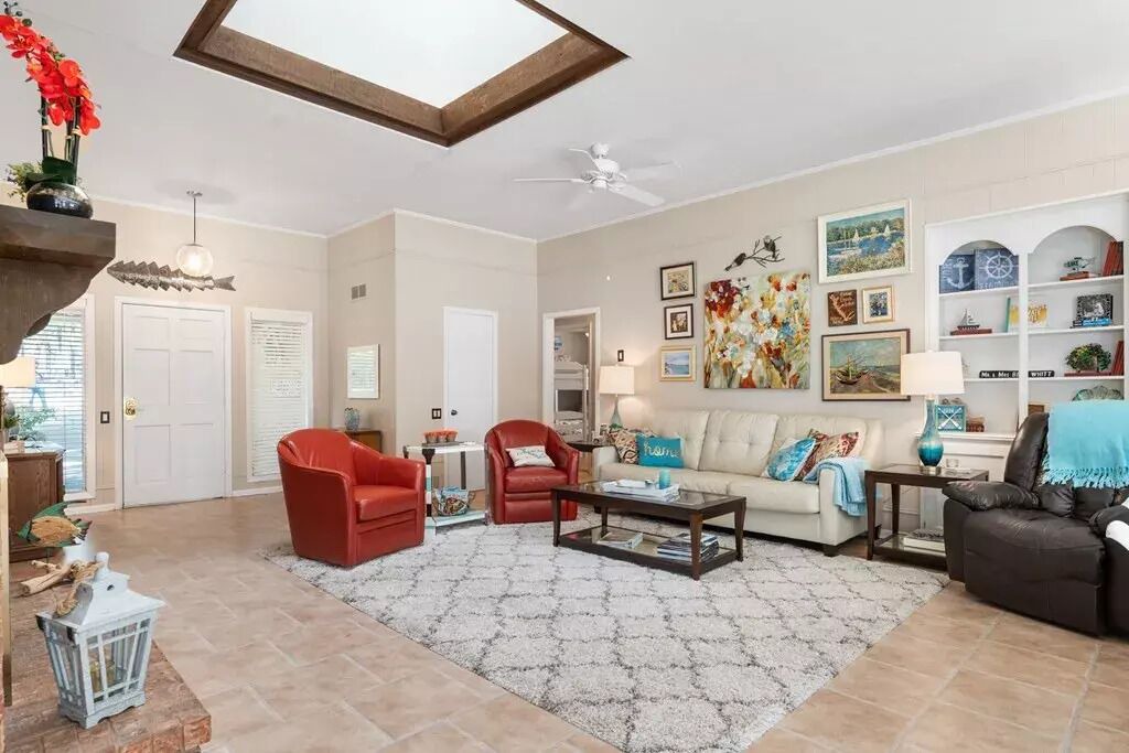 Photo of Livingroom in Leisure Land