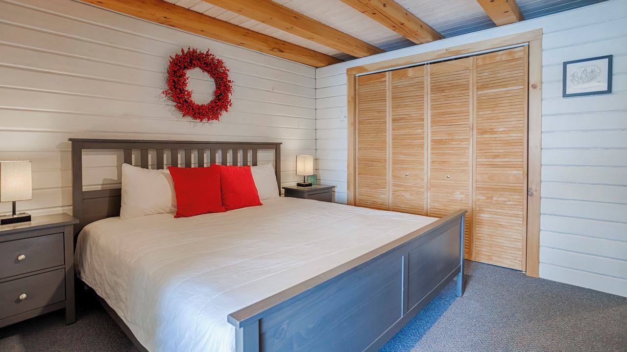 Photo of Bedroom in Valois