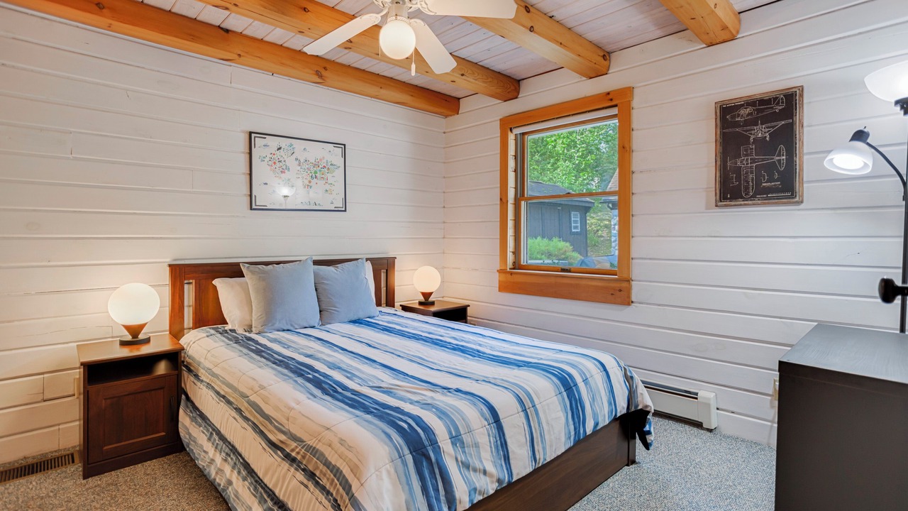 Photo of Bedroom in Valois