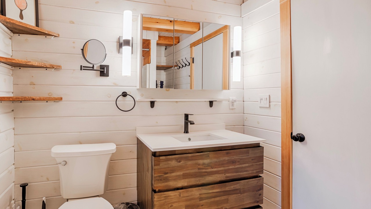 Photo of Bathroom in Valois