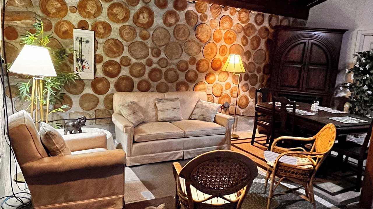 Photo of Livingroom in Elizabethtown-Kitley