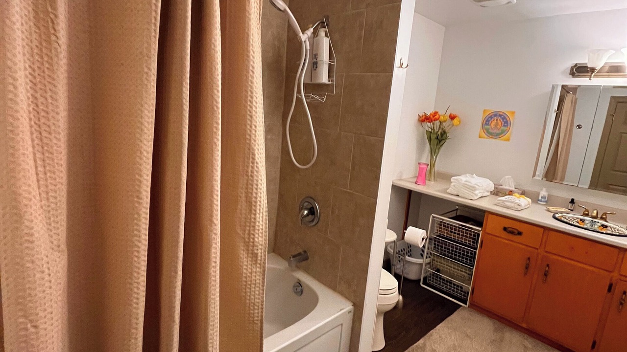 Photo of Bathroom in Elizabethtown-Kitley