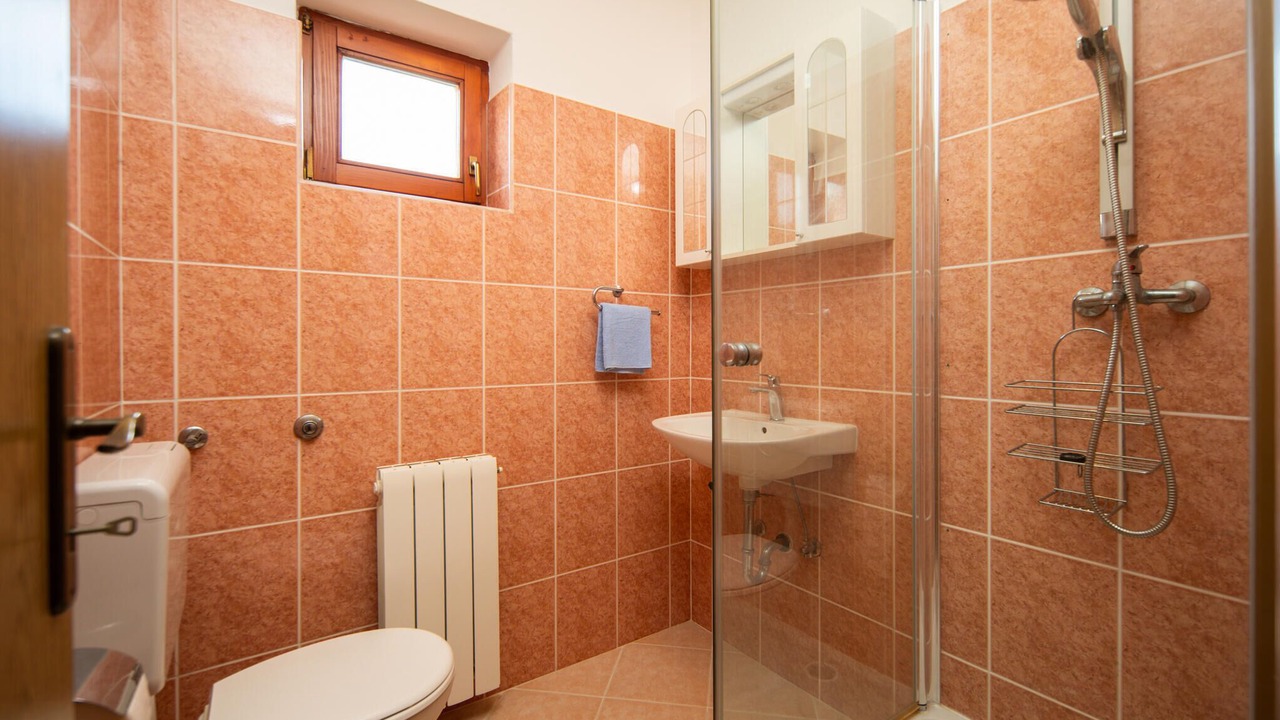 Photo of Bathroom in Rubesi