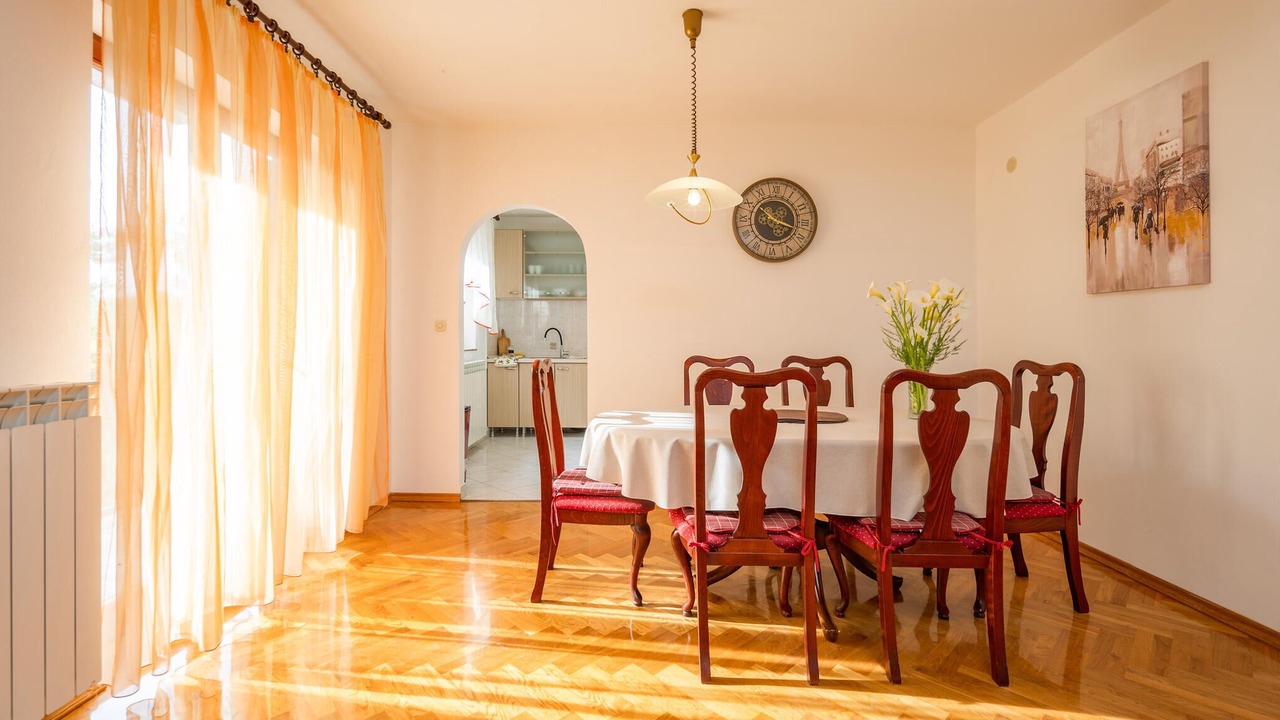 Photo of Bedroom in Rubesi