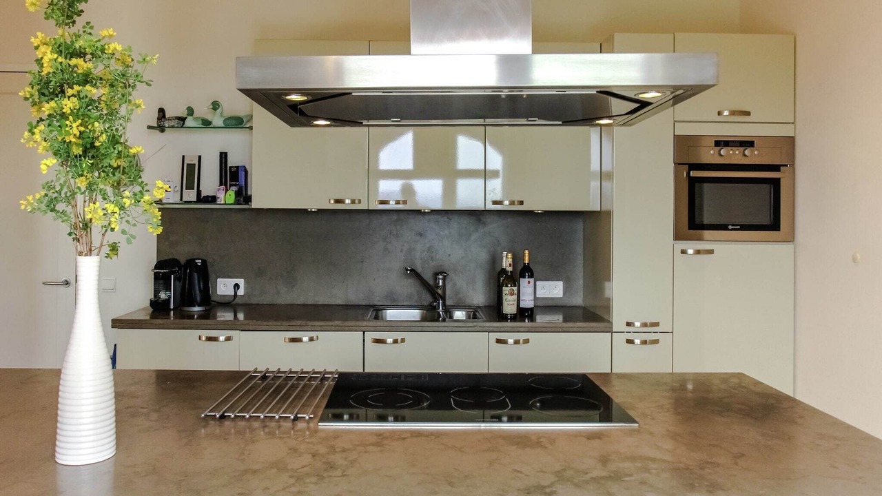 Photo of Others in Cabris