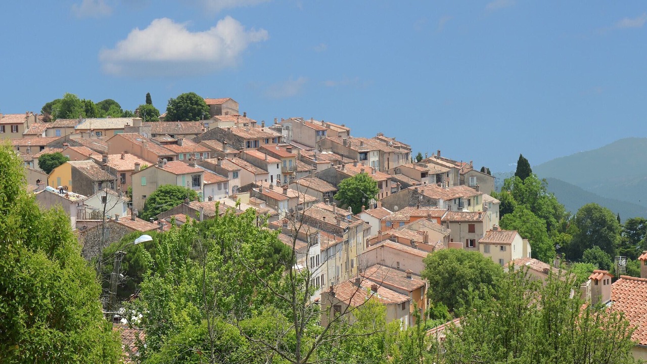 Photo of Others in Cabris