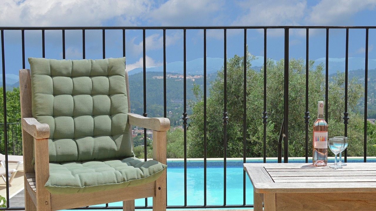 Photo of Others in Cabris