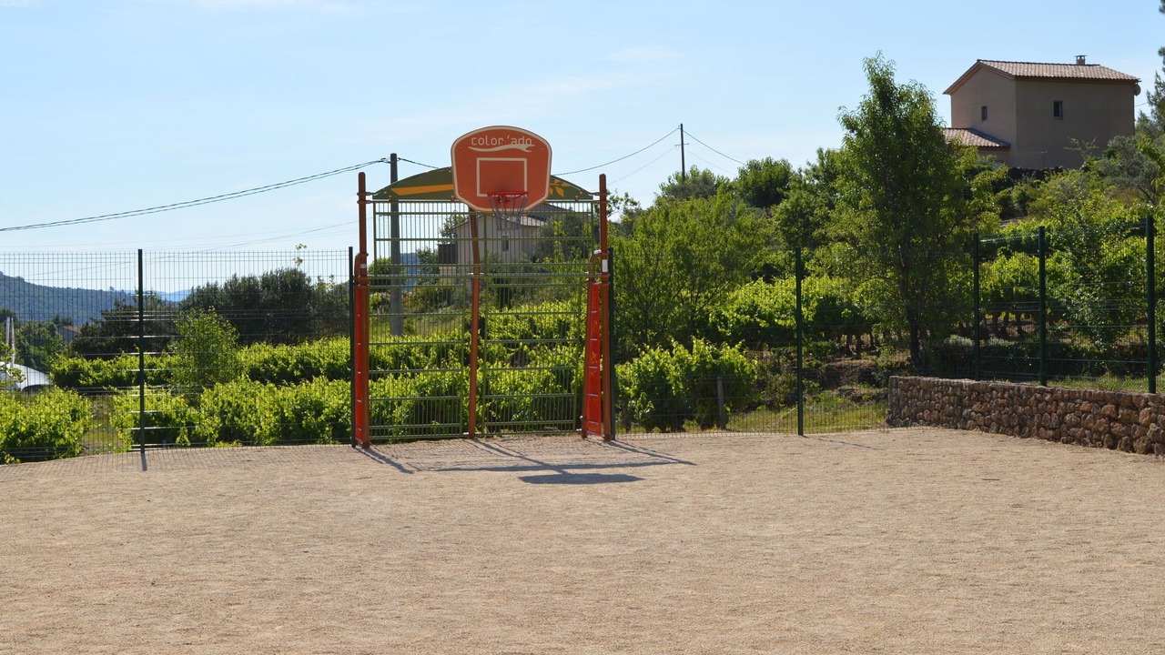 Photo of Others in Les Vans