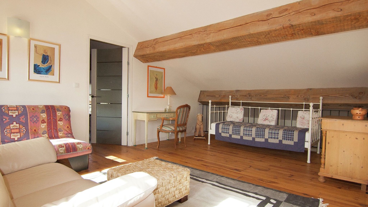 Photo of Others in Roussines