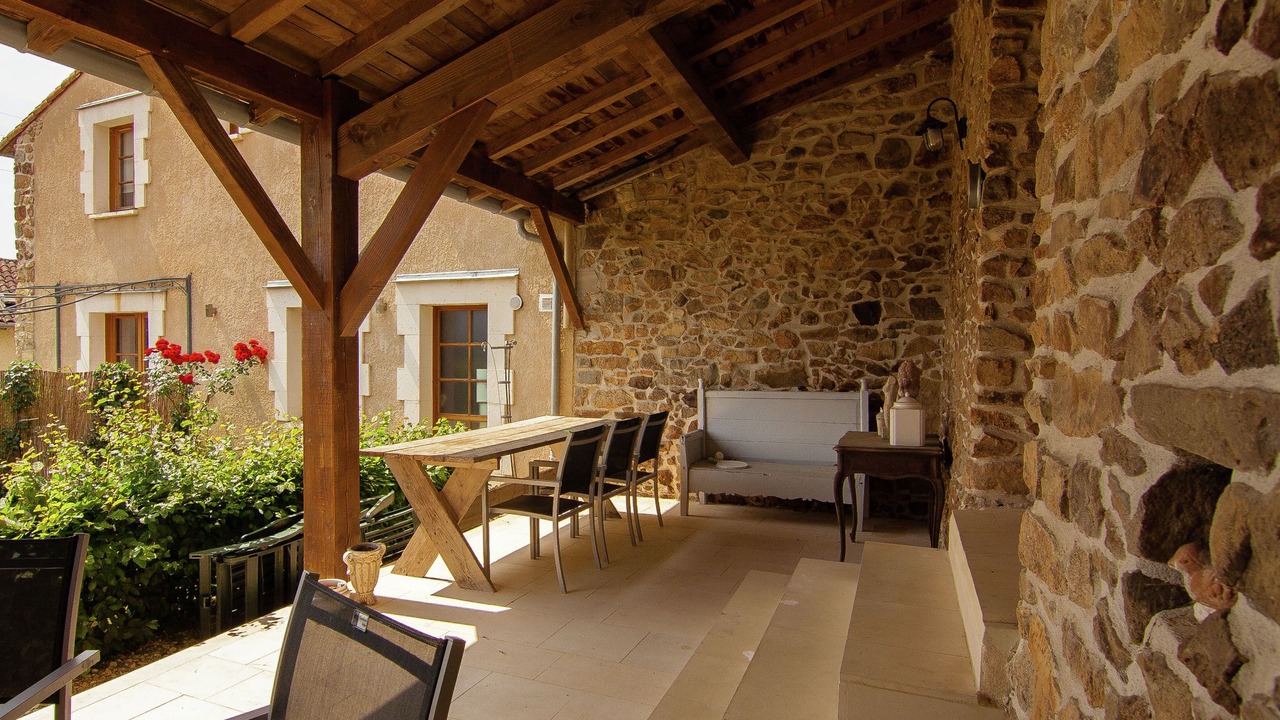 Photo of Patio Balcony in Roussines