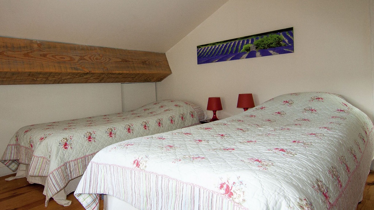 Photo of Others in Roussines