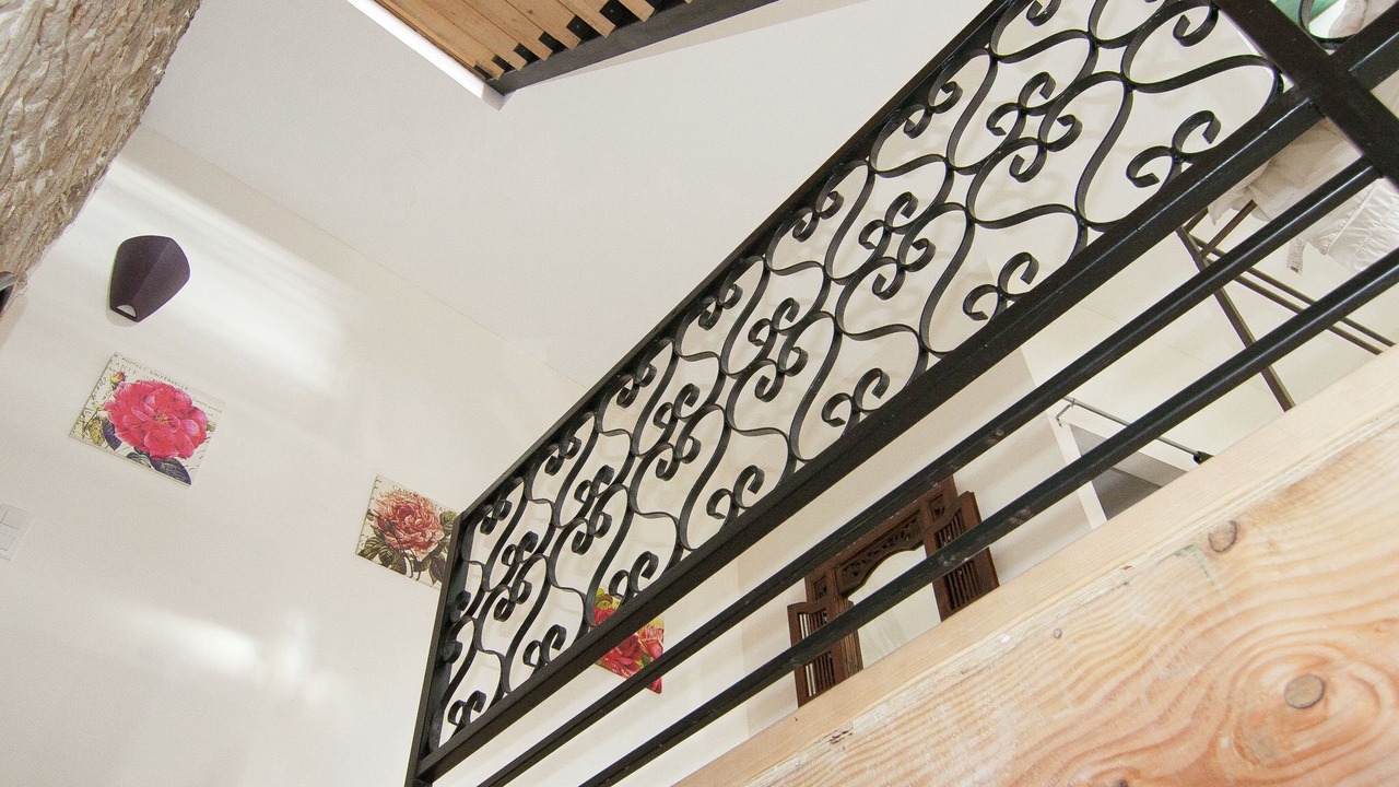 Photo of Others in Roussines