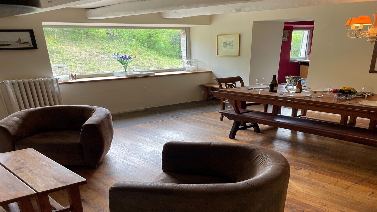 Photo of Livingroom in Courniou