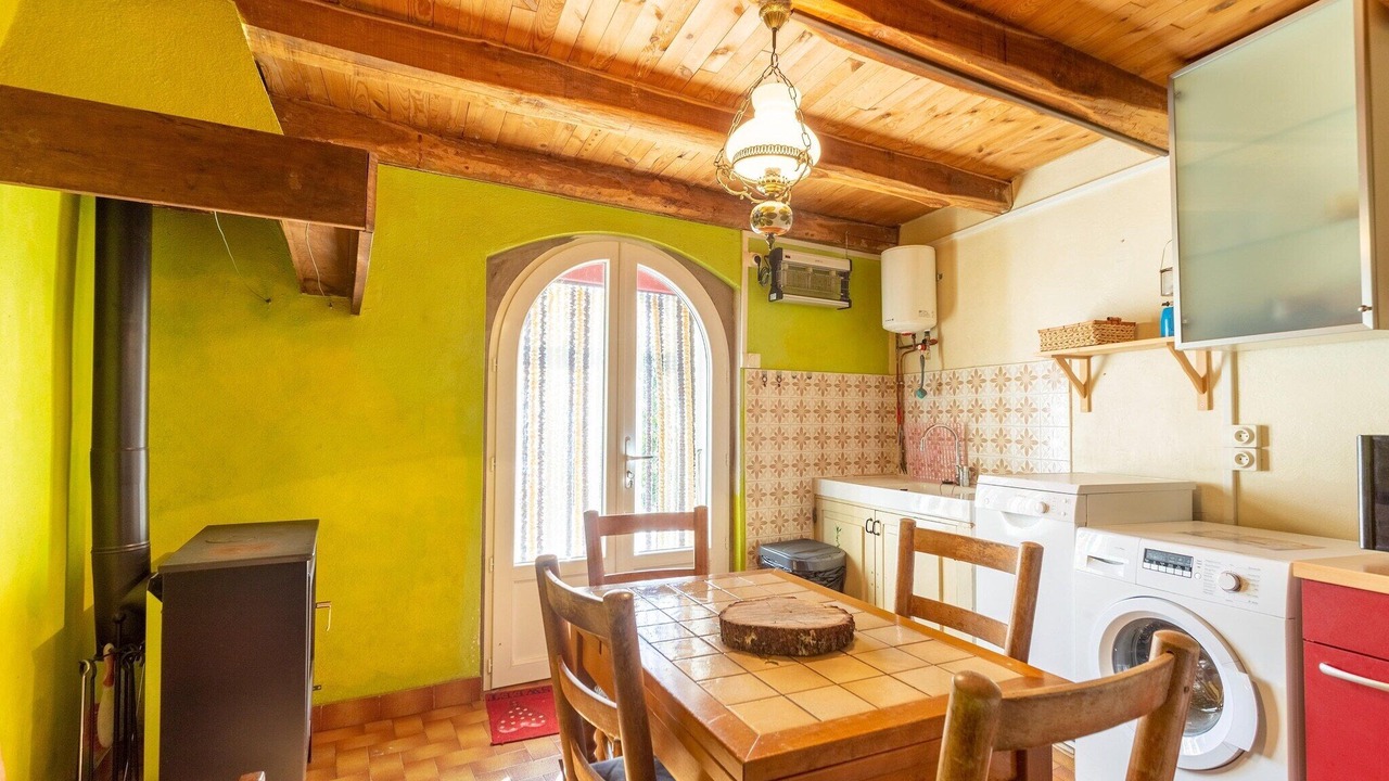 Photo of Livingroom in Saint-Germain-de-Calberte