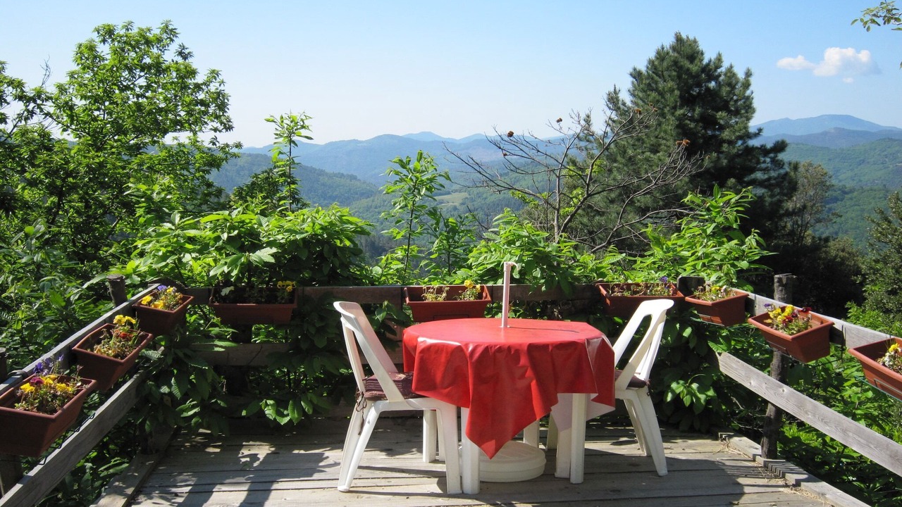 Photo of Patio Balcony in Saint-Germain-de-Calberte