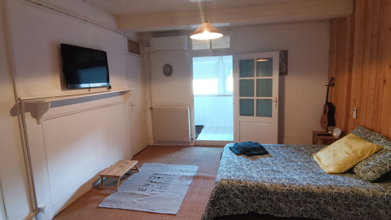 Photo of Bedroom in Nerac
