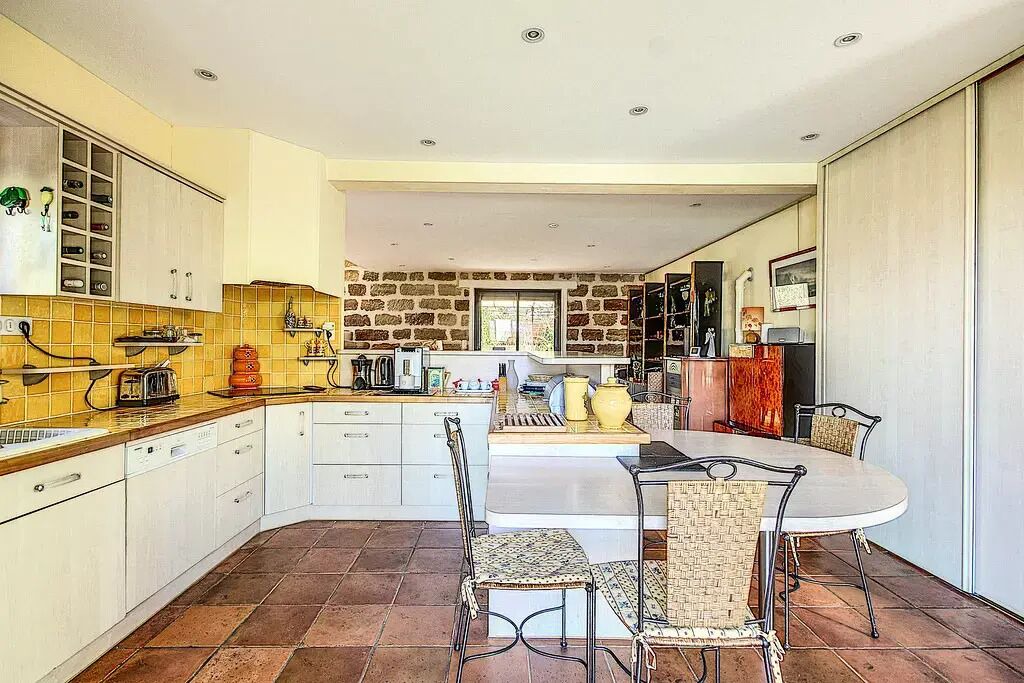 Photo of Kitchen in Varetz