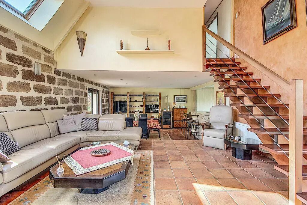 Photo of Livingroom in Varetz