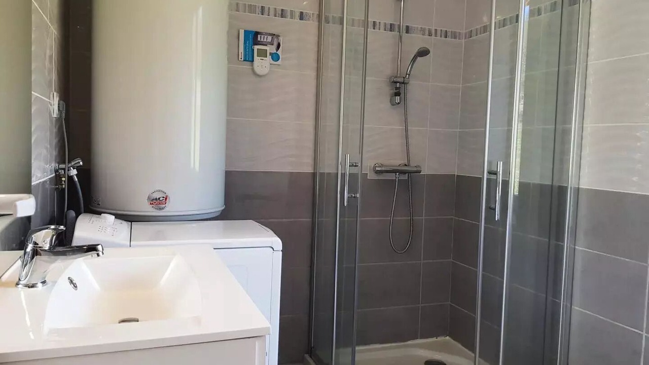 Photo of Bathroom in Alleyrat