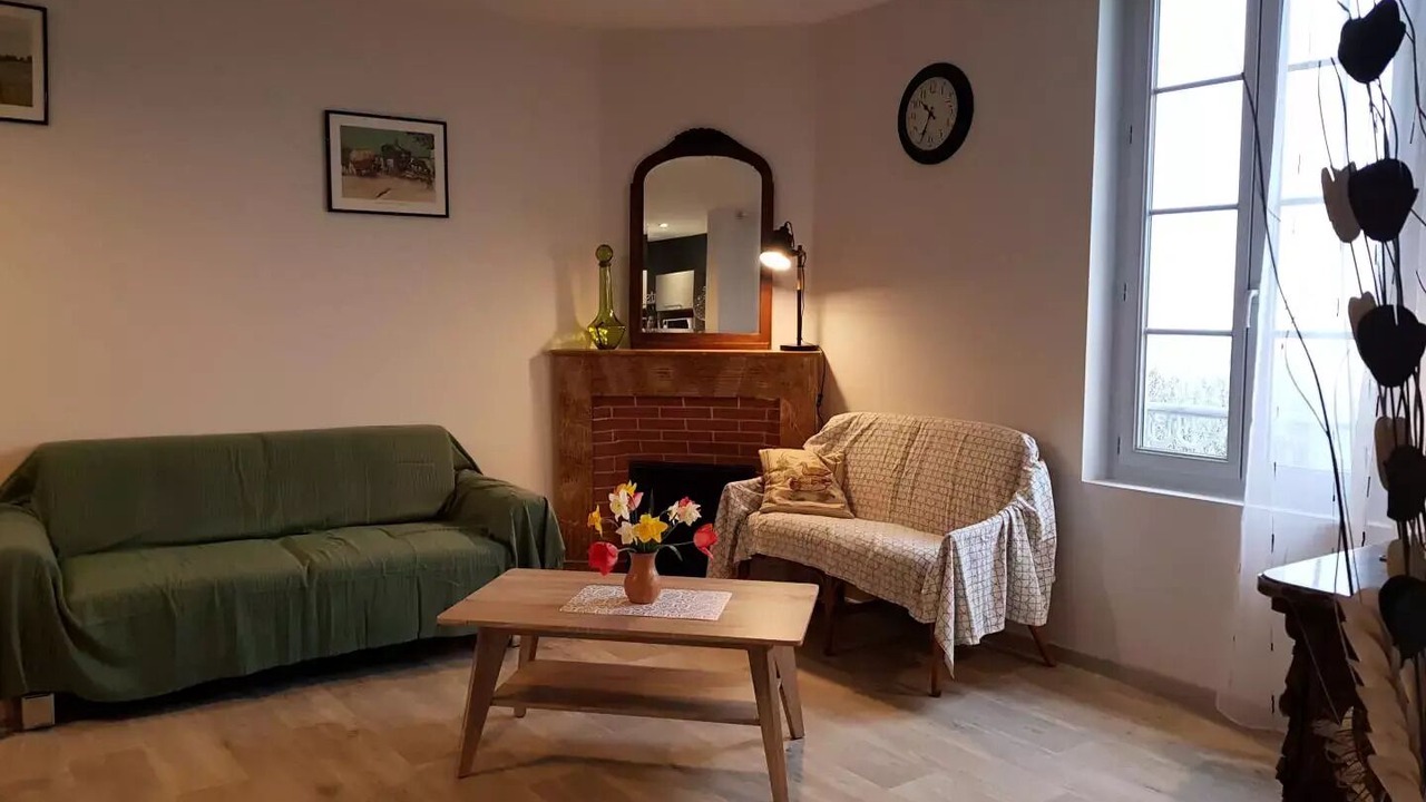Photo of Livingroom in Curemonte