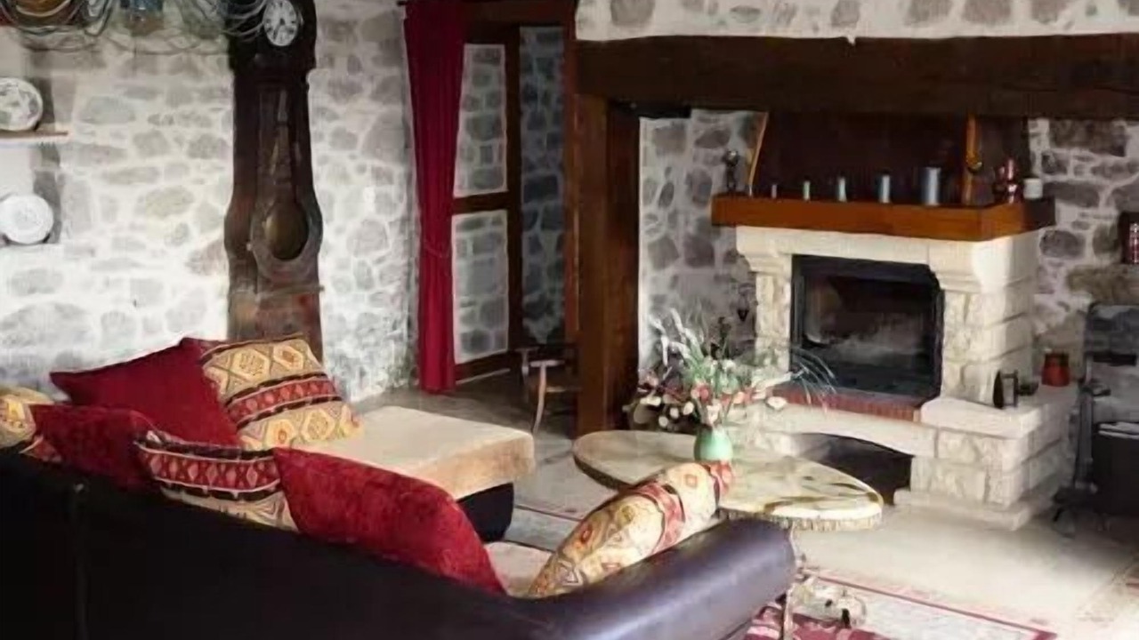 Photo of Livingroom in Gros-Chastang