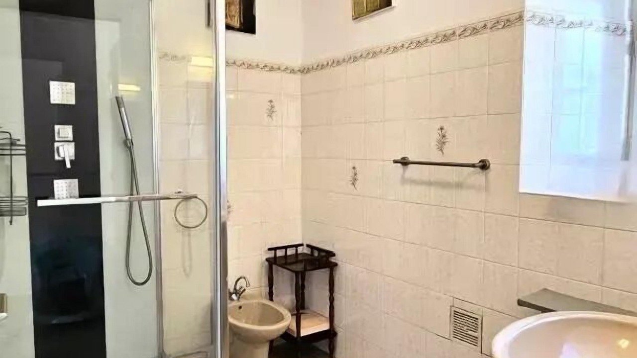 Photo of Bathroom in Saint-Merd-de-Lapleau