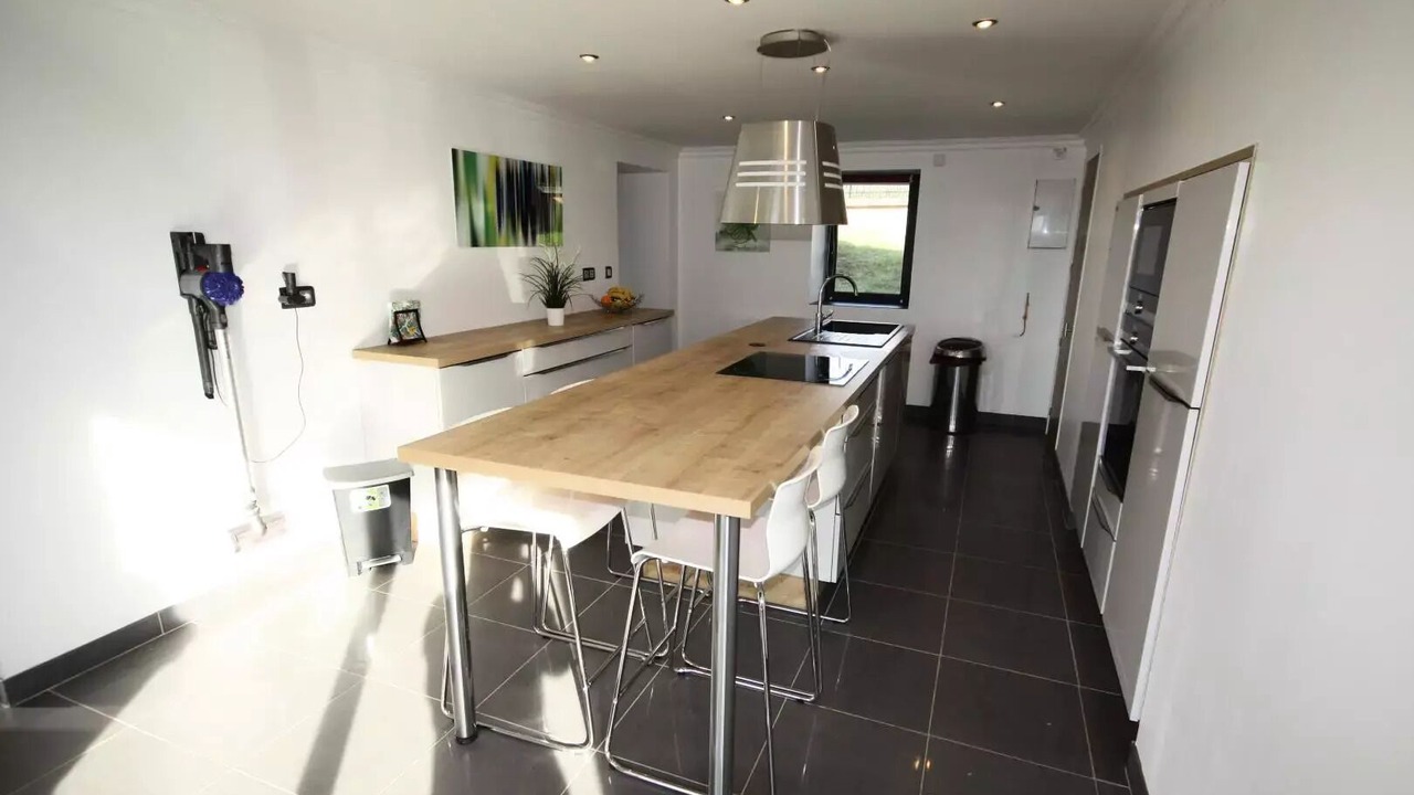 Photo of Kitchen in Saint-Cyr-la-Roche