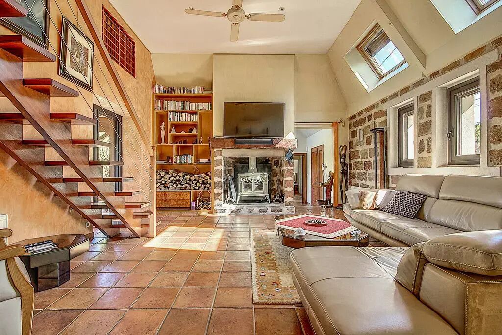 Photo of Livingroom in Varetz
