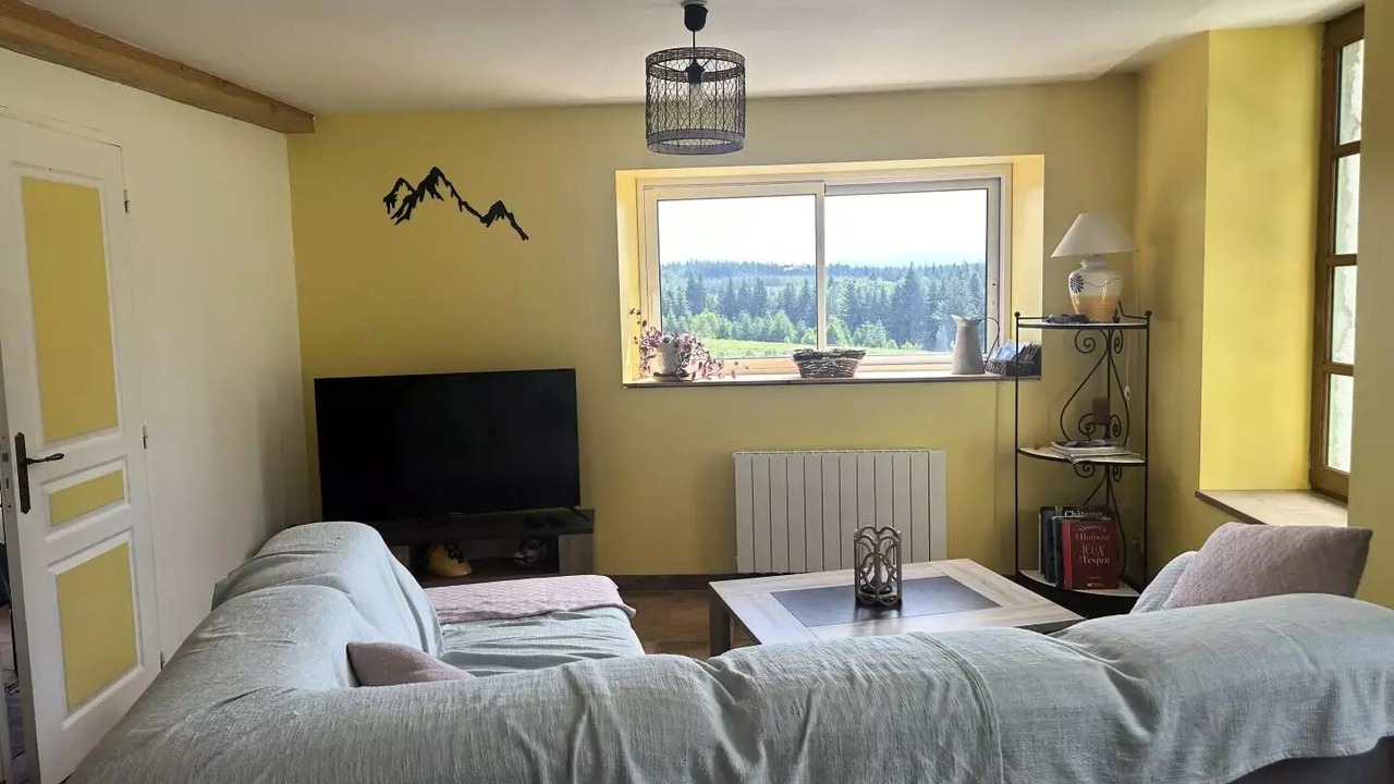 Photo of Livingroom in Saint-Etienne-aux-Clos