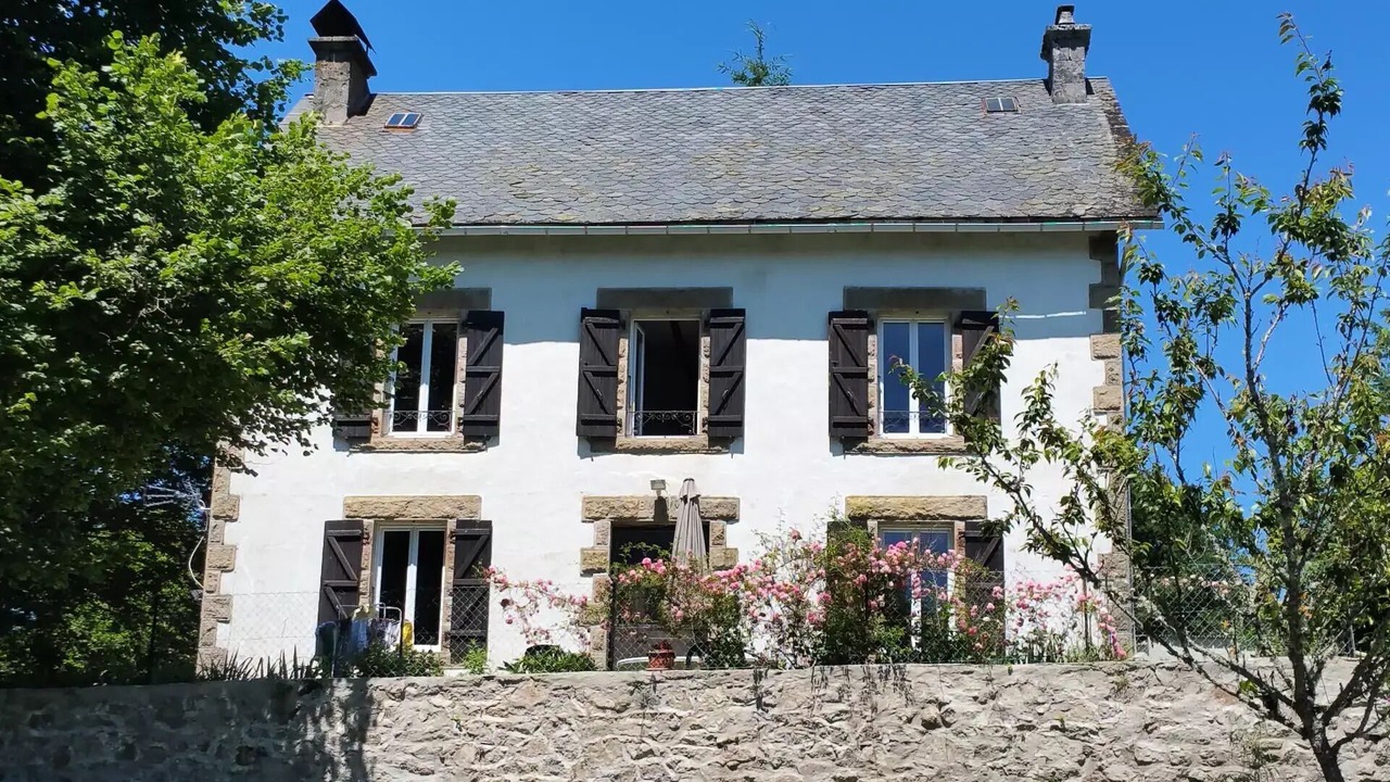 Photo of Outdoor in Alleyrat