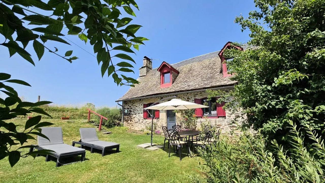 Photo of Outdoor in Saint-Martin-la-Meanne
