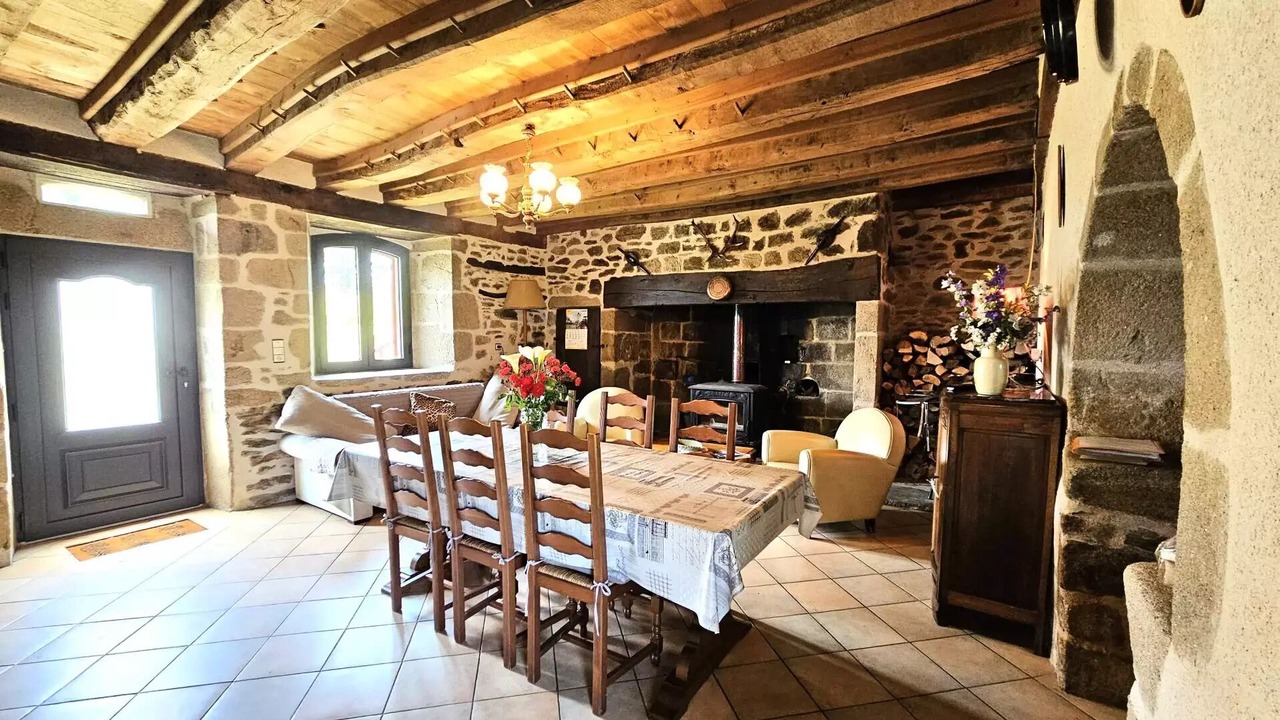 Photo of Others in Saint-Martin-la-Meanne