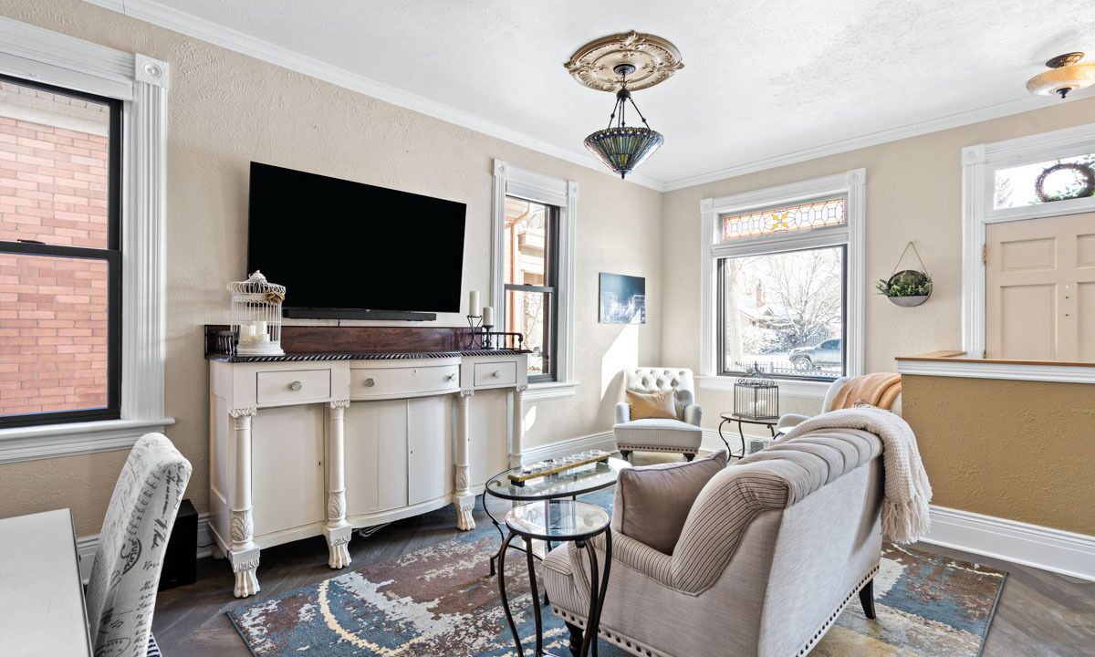 Photo of Livingroom in Cheyenne