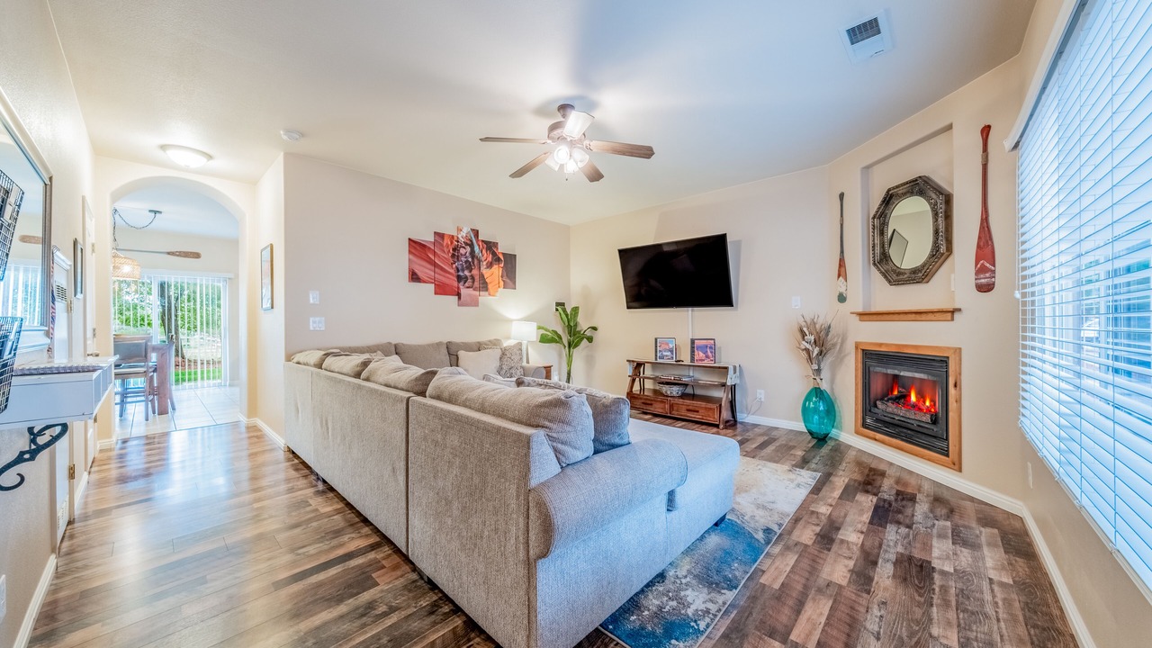 Photo of Livingroom in Kanab