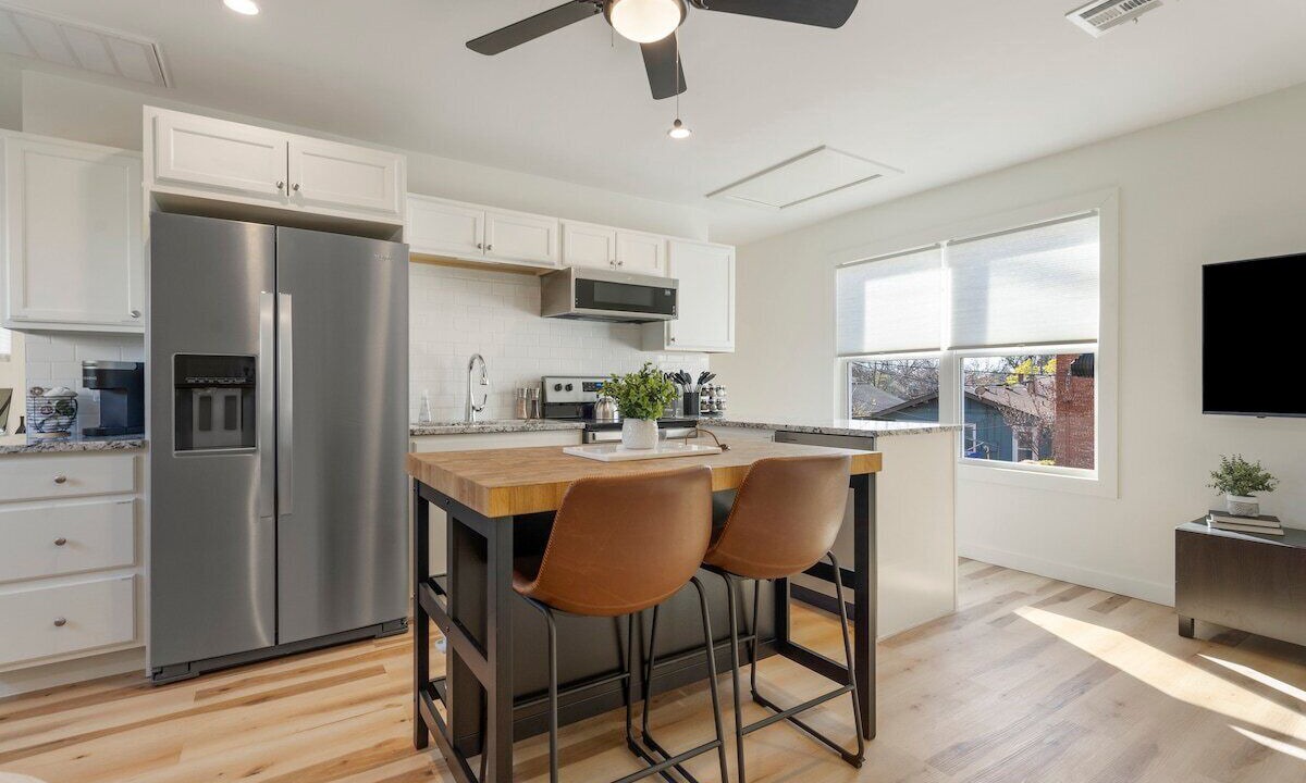 Photo of Others in Cherry Street