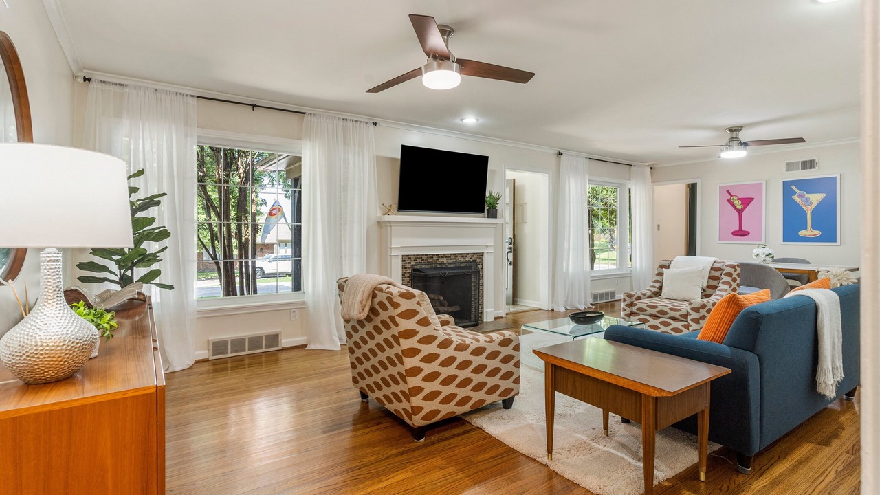 Photo of Livingroom in Tulsa