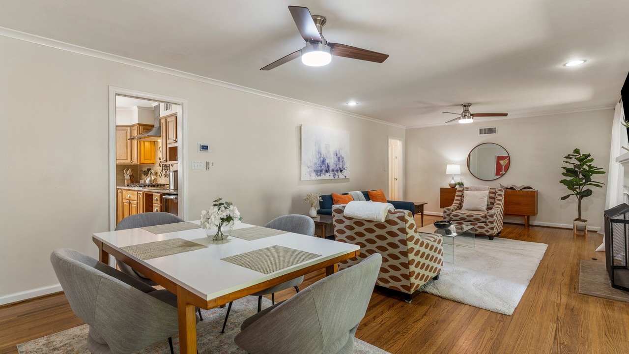 Photo of Livingroom in Tulsa
